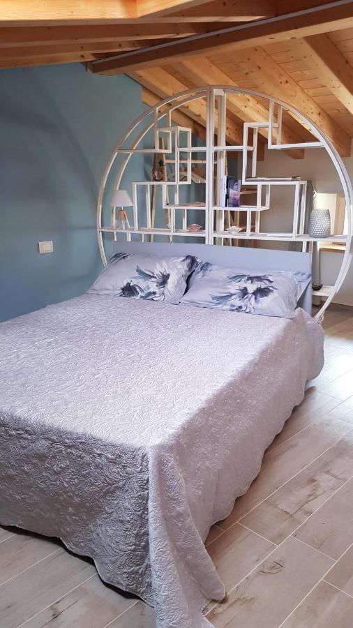 Toson D'Oro Bed & Breakfast Sabbioneta Exteriör bild
